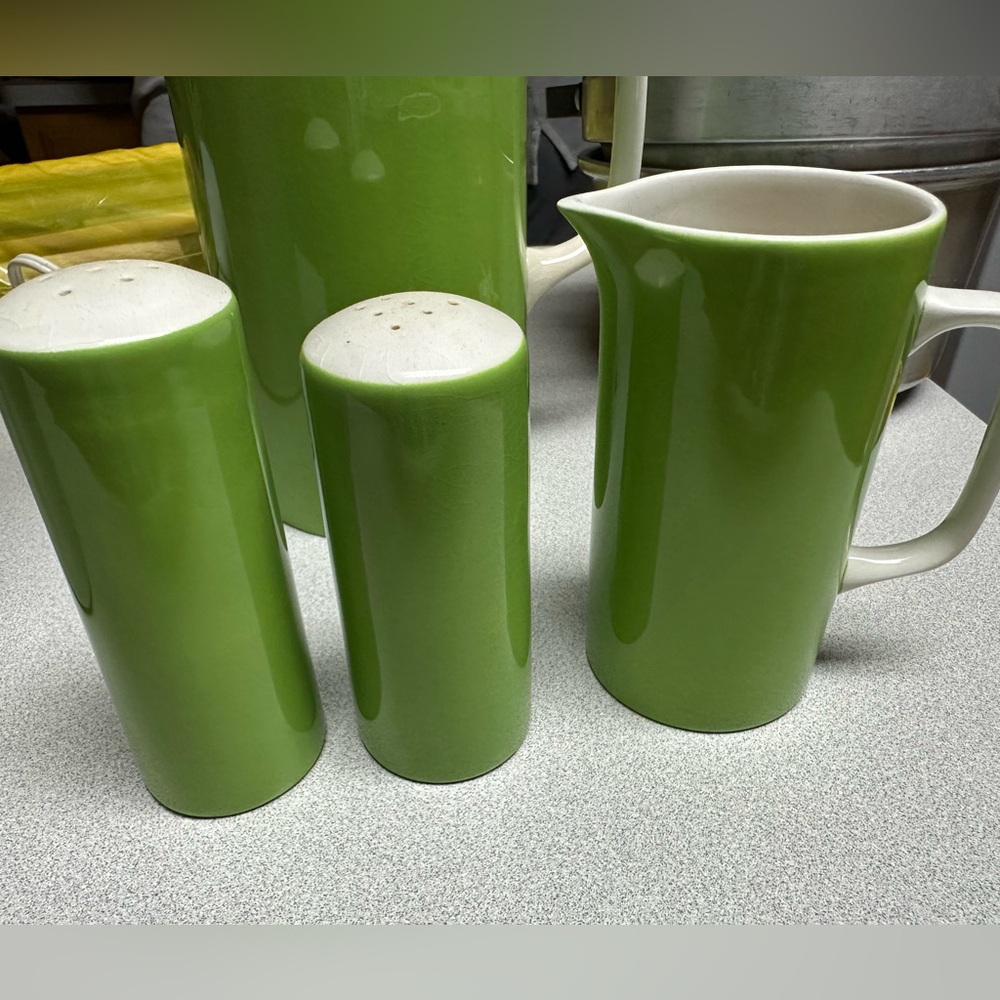 Vintage Harmony House Emerald Isle MCM Serving Set‎